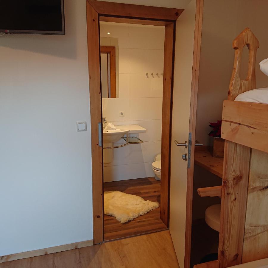 Alpenhostel "Das Besenhaus" Altenmarkt im Pongau Luaran gambar